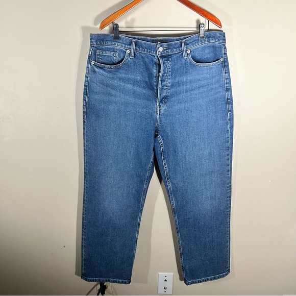 Banana Republic Women’s High Rise Straight Jeans Medium Wash Size 33 US 16 - Picture 2 of 11